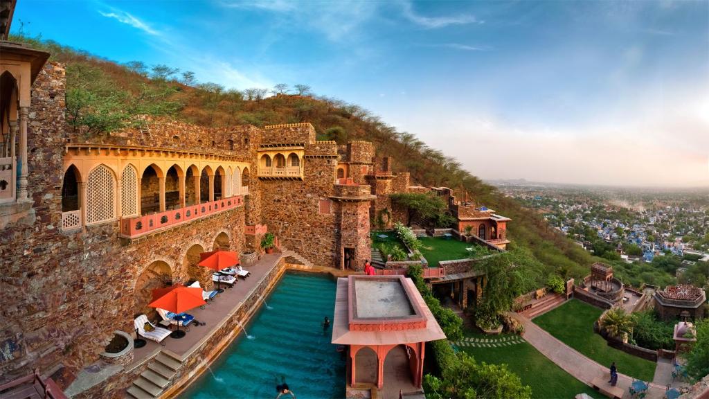 Hidden Gems of the Aravalli Hills: The Perfect Weekend Getaways from Delhi 1 214744157 min