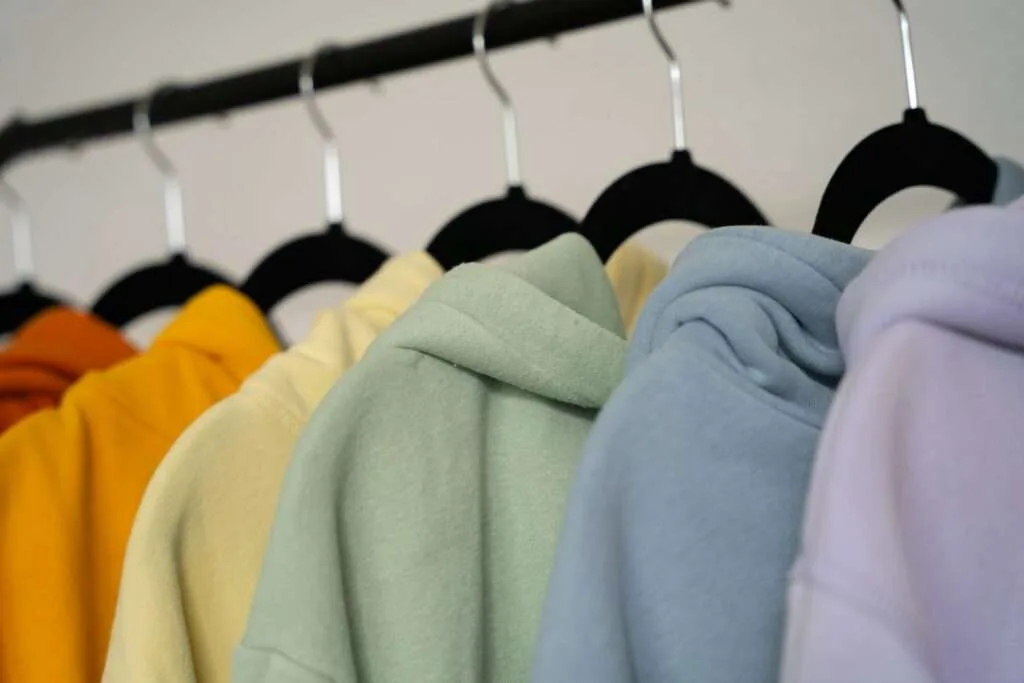 Travel Light: Smart Packing Tips for Indians 2025 2 Climate-Appropriate Clothing