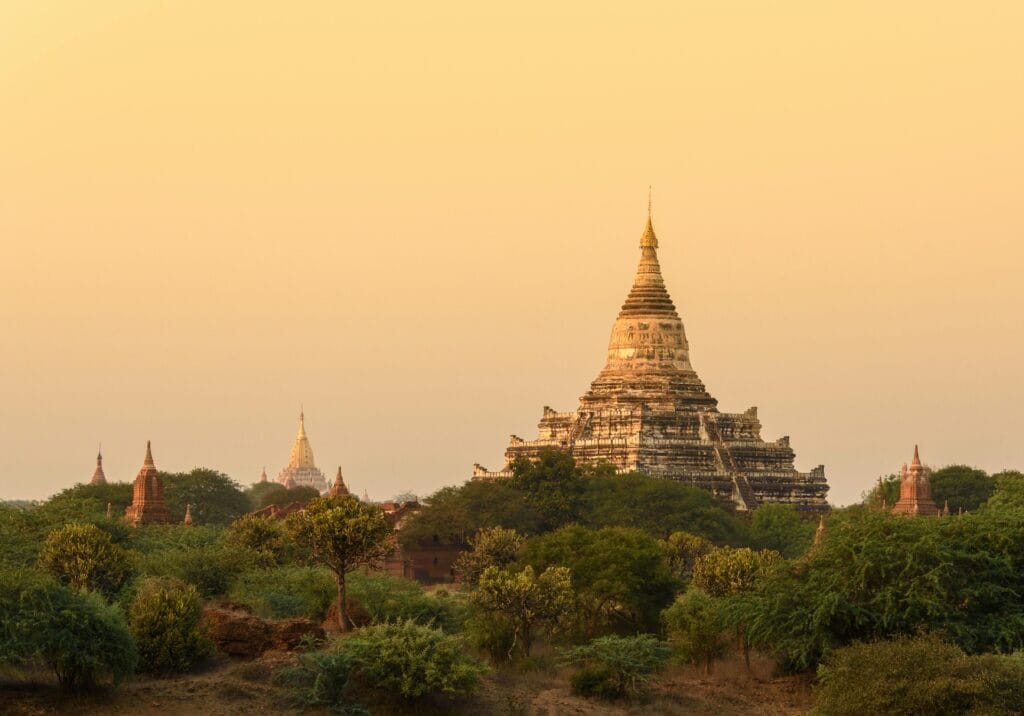 Must-Visit UNESCO World Heritage Sites in Asia 4 mayanmur