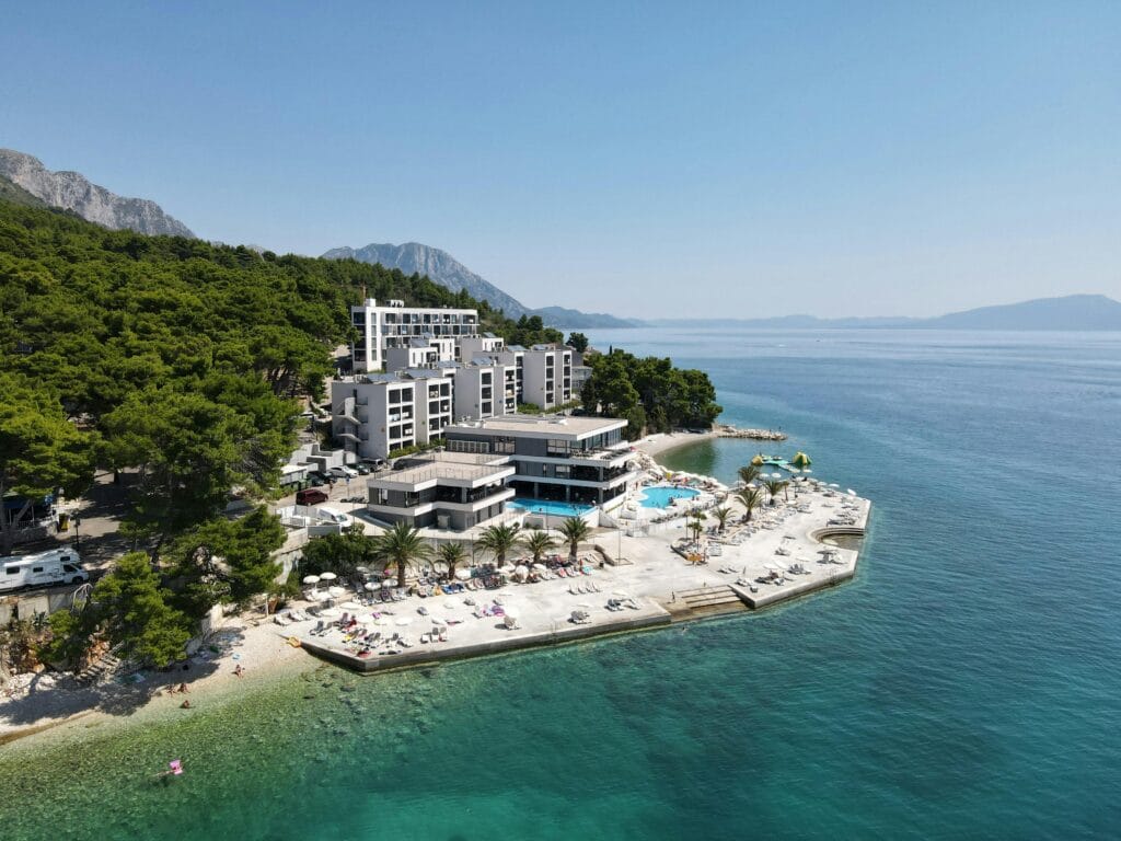 Budget Travel Guide to Croatia’s Dalmatian Coast: Top Cheap Destinations & Tips 1 pexels vladimirsrajber 30738386 min