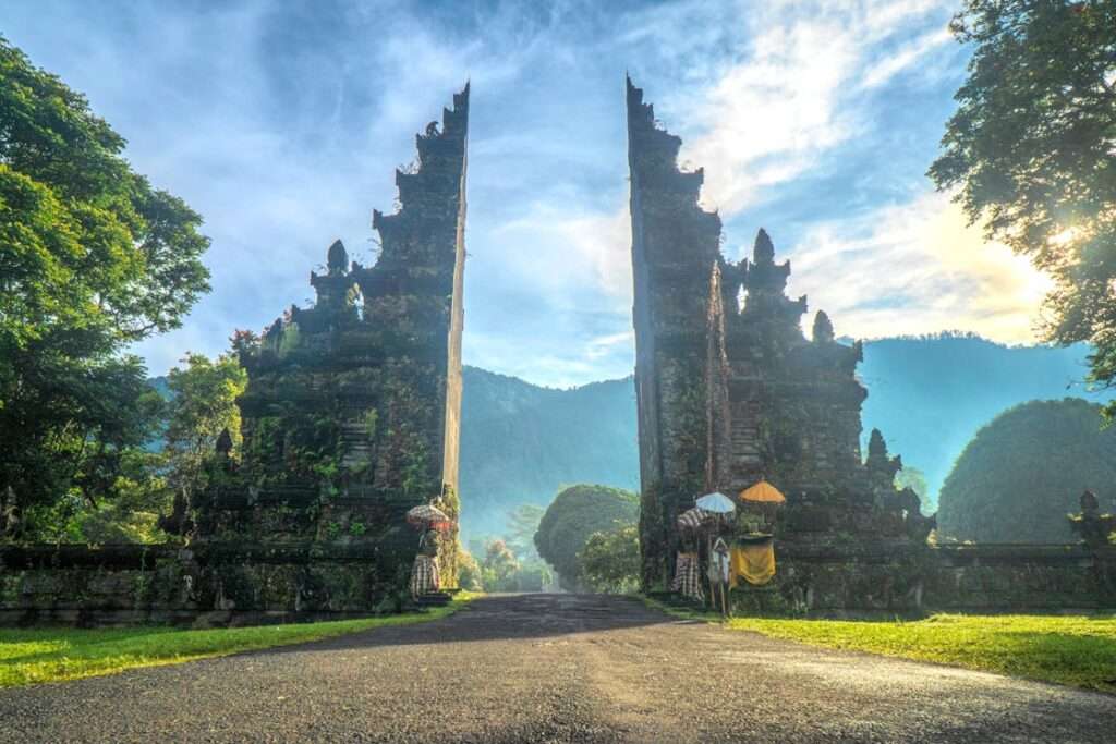 Best Places to Visit in Summer – Top Destinations(2025) 2 Bali, Indonesia