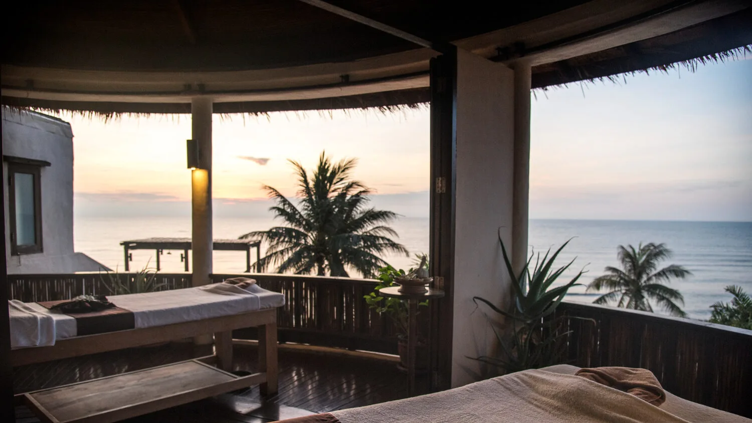 Best Resorts for Couples in Bali – Summer Picks 3 The Seminyak Beach Resort & Spa
