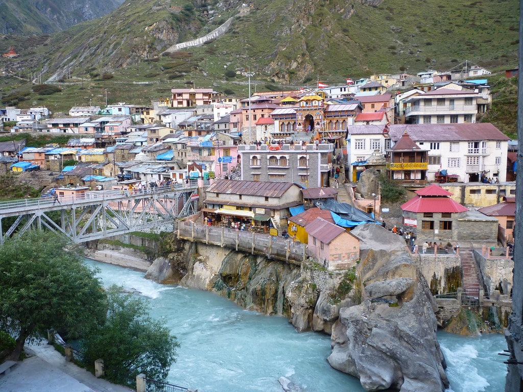 Badrinath: Your Ultimate Travel Guide to the Sacred Himalayas 3 3978452079 f8343bd908 b min
