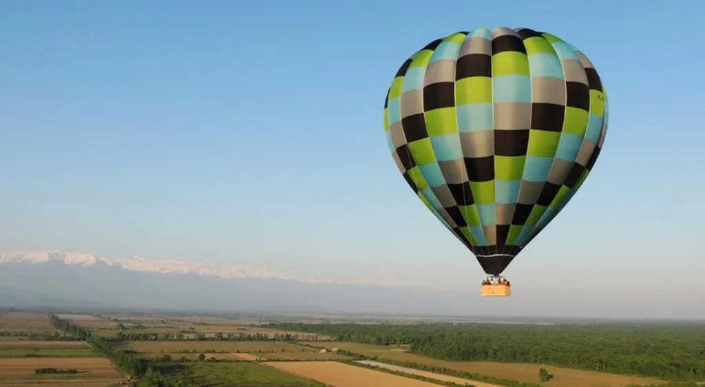 Hot Air Ballooning in Kakheti min