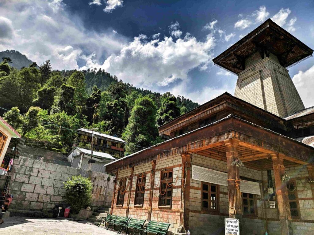 Best Time to Visit Manali and Shimla: Month-by-Month Travel Guide 9 Manali