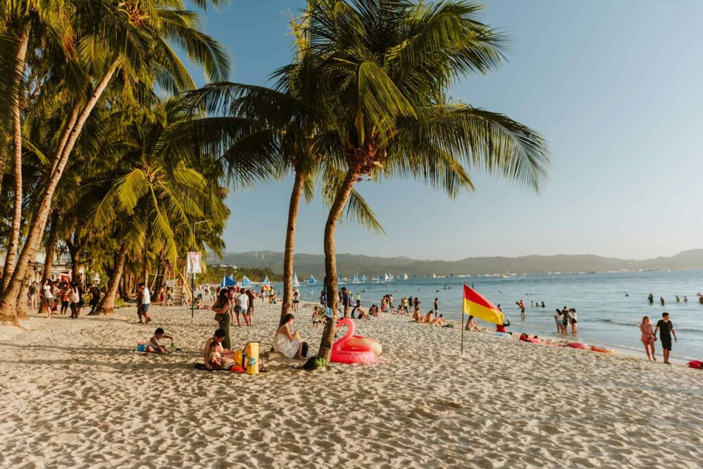 Best Places to Visit In Philippines: Your Ultimate Bucket List! 2 Boracay Places to Visit In Philippines