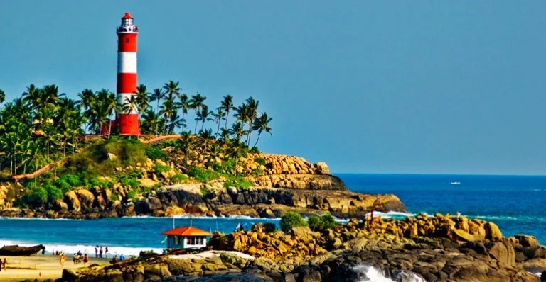 kovalam beach min