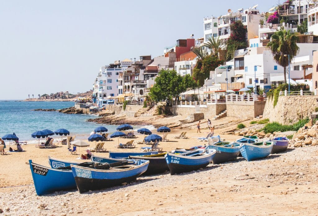 Best Countries to Visit in May: Top 10 Destinations for Spring Travel (2025) 4 May