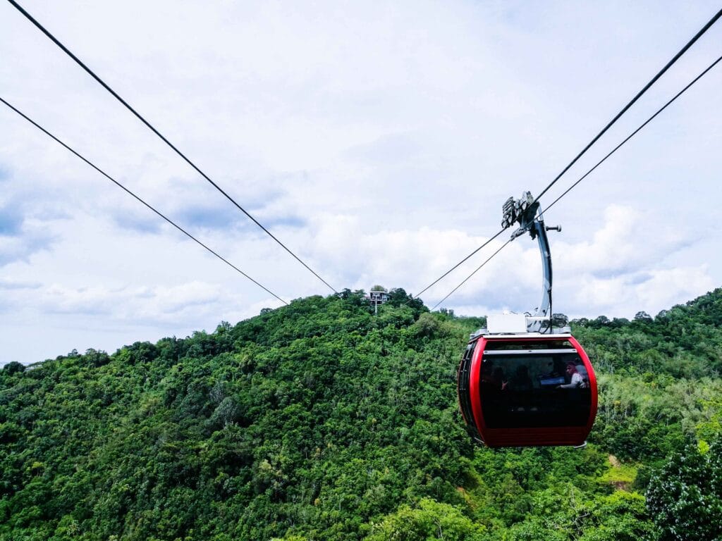 Top Things to Do in Malaysia: Islands, Ziplines & More! 5 Malaysia travel guide