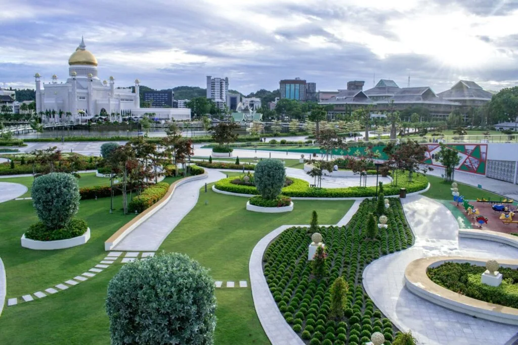 Top 10 Richest Countries In The World In 2025 7 Brunei
