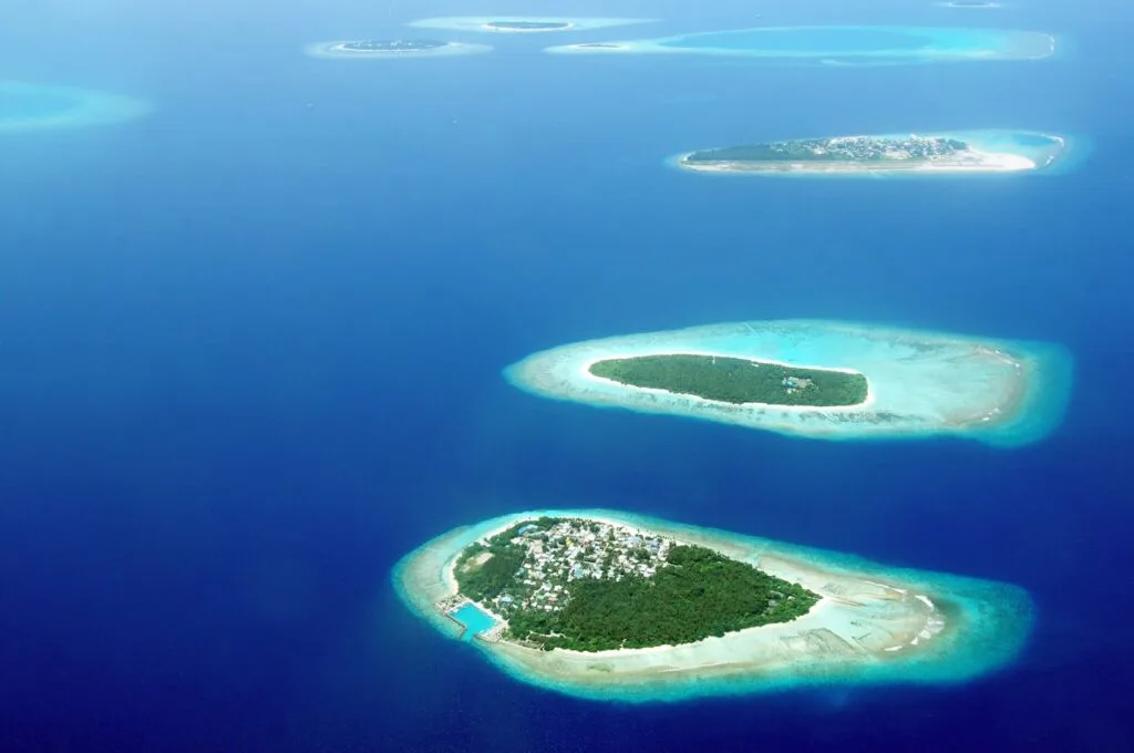 Maldives Honeymoon on a Budget – Summer 2025 Guide 2 Budget-Friendly Islands