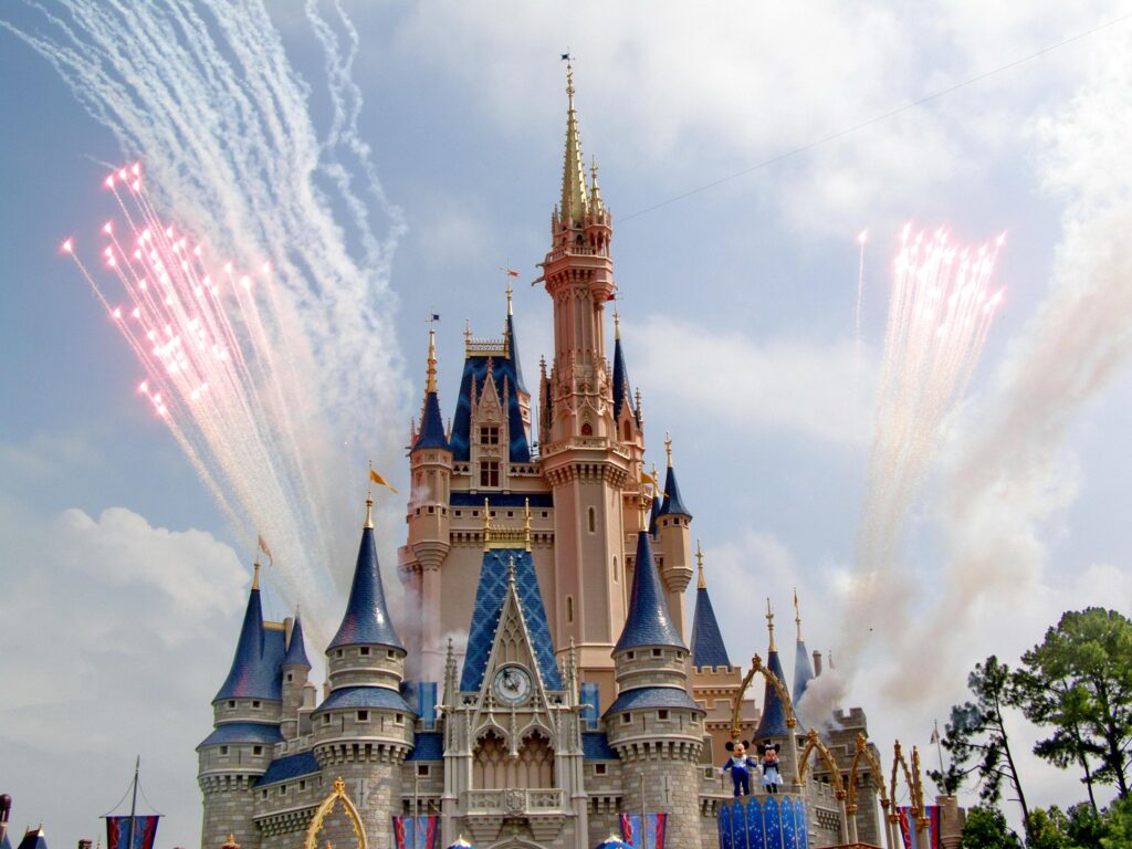 Top International Water Parks to Visit with Kids this Summer 5 Parks