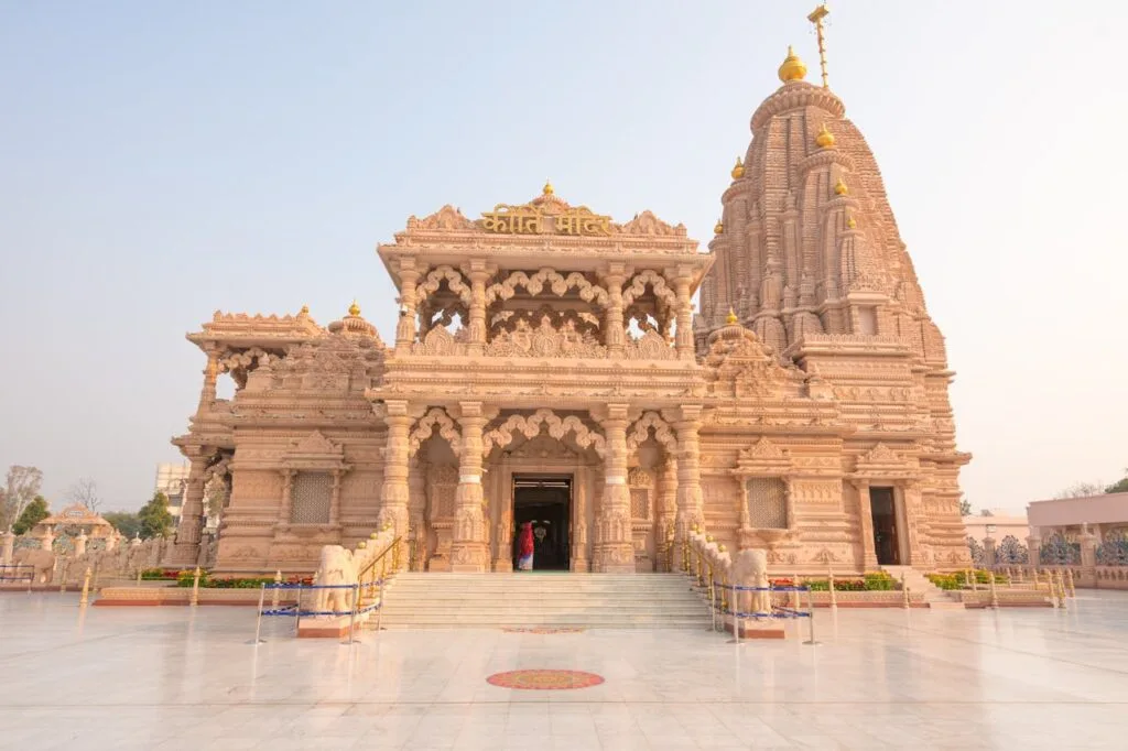Sacred Attractions in Barsana – Discover the Land of Radha Rani 3 Kirti Mandir