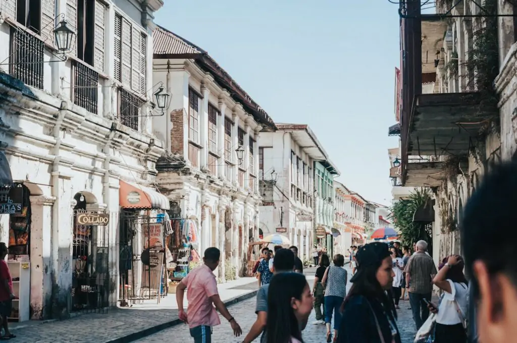 Best Places to Visit In Philippines: Your Ultimate Bucket List! 10 Vigan