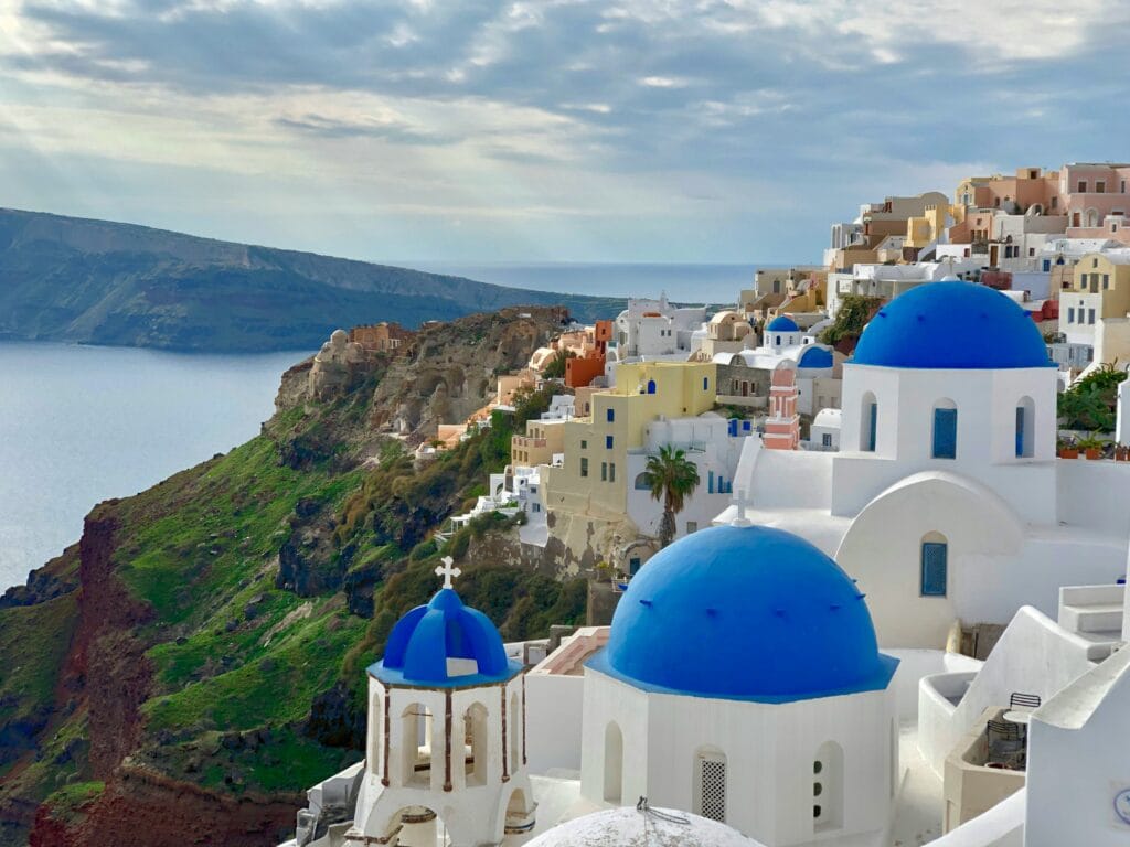 Best Countries to Visit in May: Top 10 Destinations for Spring Travel (2025) 1 May