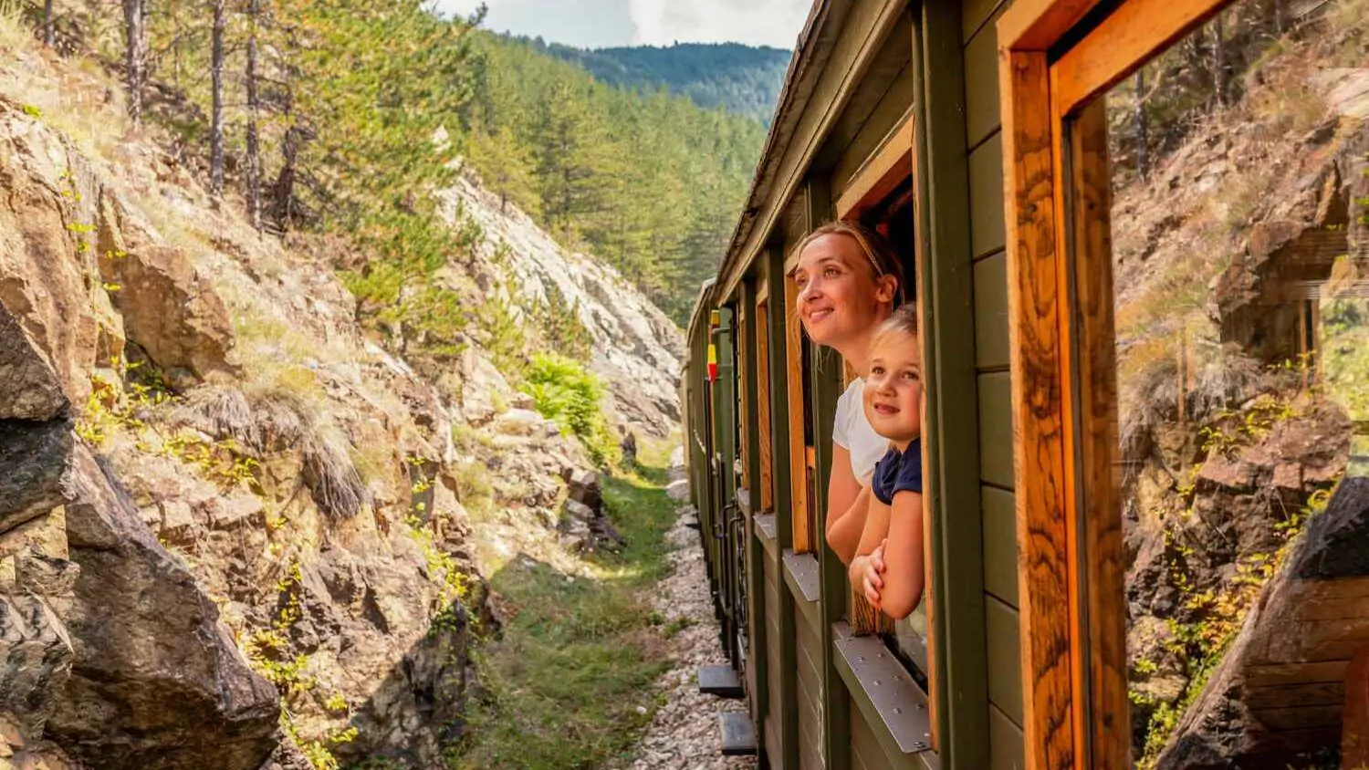 5 Breathtaking Train Journeys in South India You Must Experience 5 Train