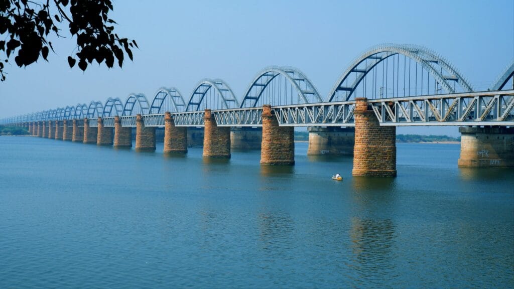 The Famous Rivers of India: A Journey Through Time, Culture, and Nature 4 Godavari min