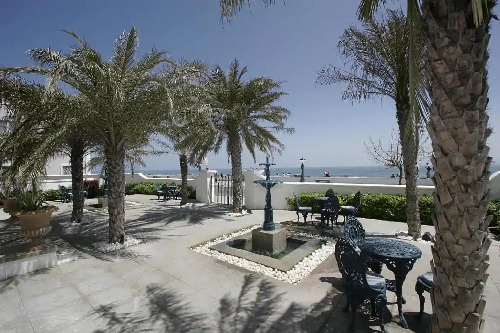 The Promenade min