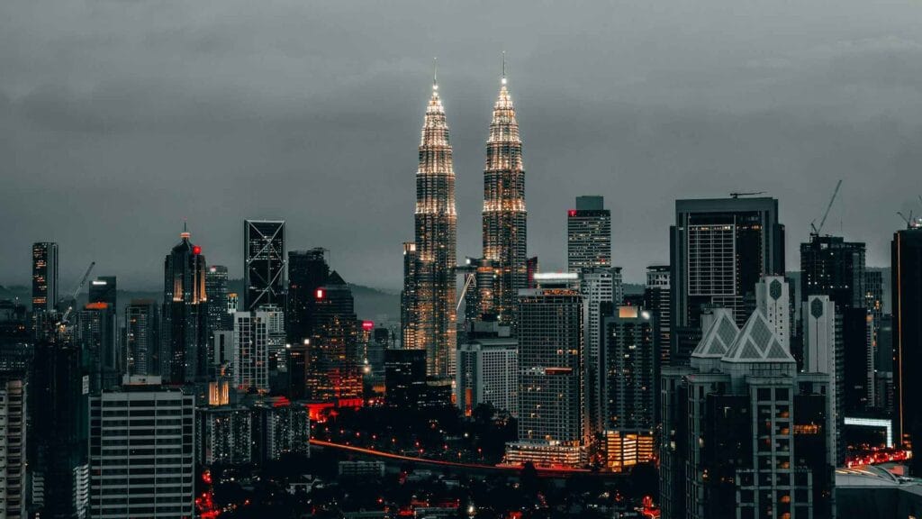 Best 10 Family-Friendly International Vacation Spots Indians Must Visit in 2025 4 chander mohan arO dPwRolA unsplash 11zon