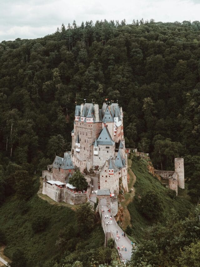 7 Countries with Stunning Ancient Castles