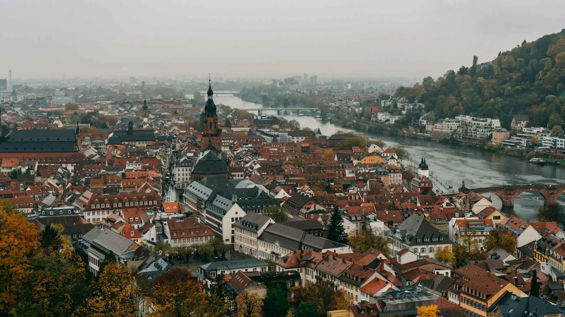 Top 10 Countries to Live and Work in 2025 4 Work