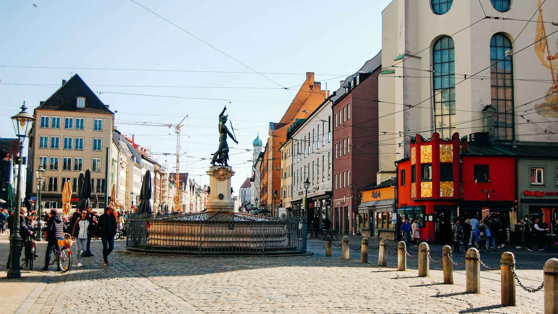 Explore Poland: Top Attractions & Travel Itinerary Guide 1 Poland