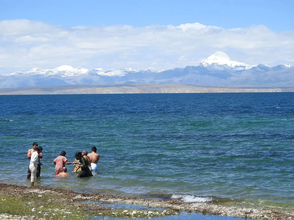 Kailash Mansarovar Yatra: Pilgrimage to the Abode of Shiva 3 manasarovar snan