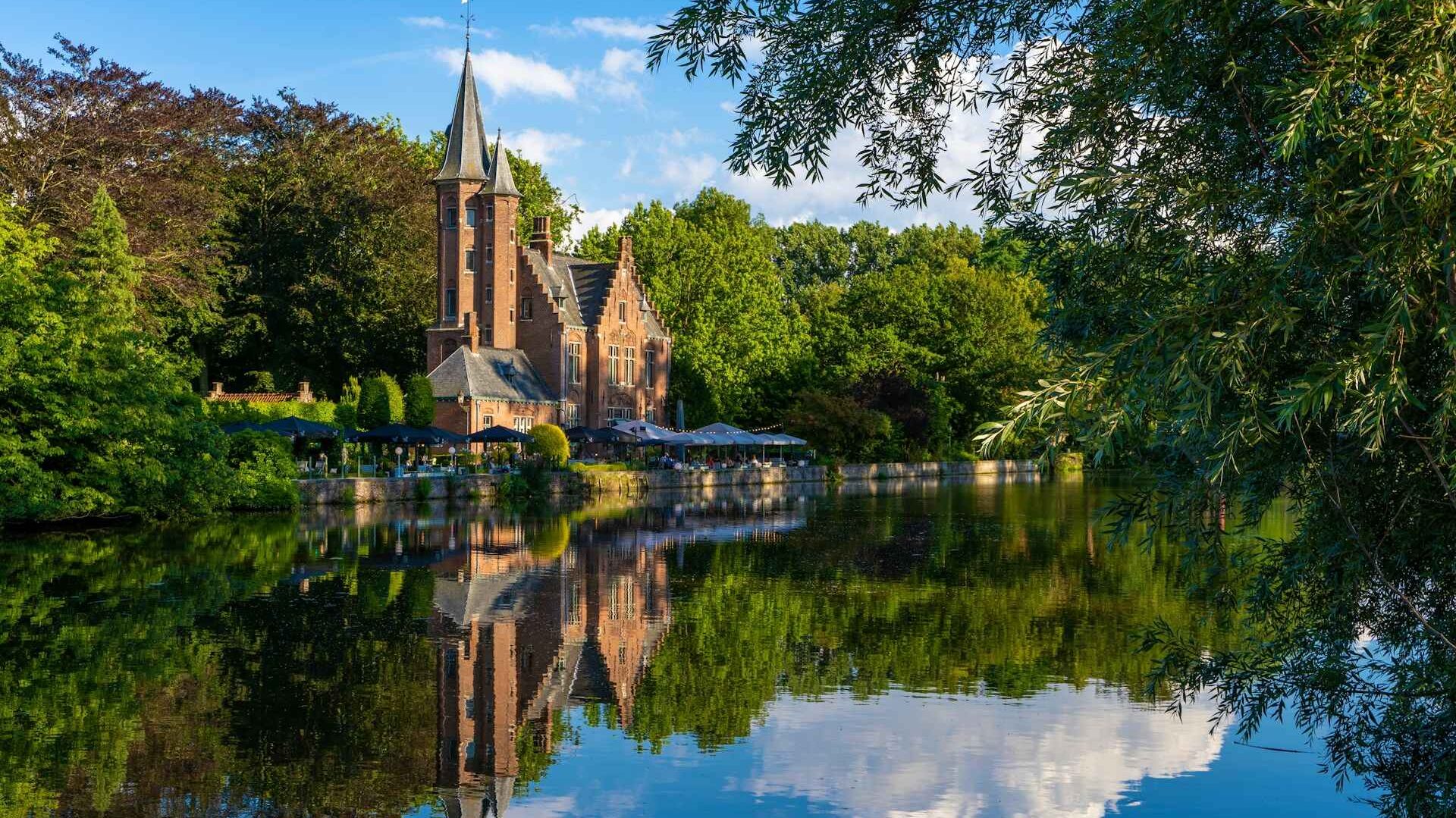 10 Amazing Places to Visit in Belgium 5 maria lopez jorge ZiIQBJm qr0 unsplash 11zon edited