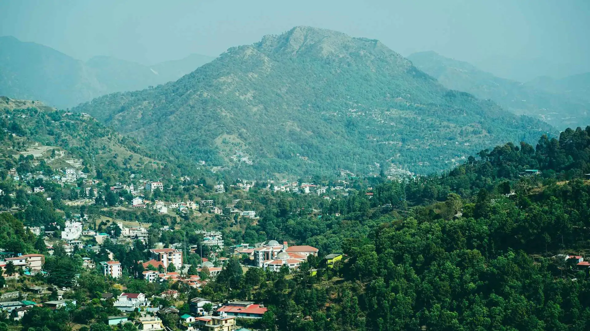 Best Weekend Getaways from Bangalore for a Quick Summer Break 3 mohit mehta YlyMTE uy6w unsplash 11zon edited
