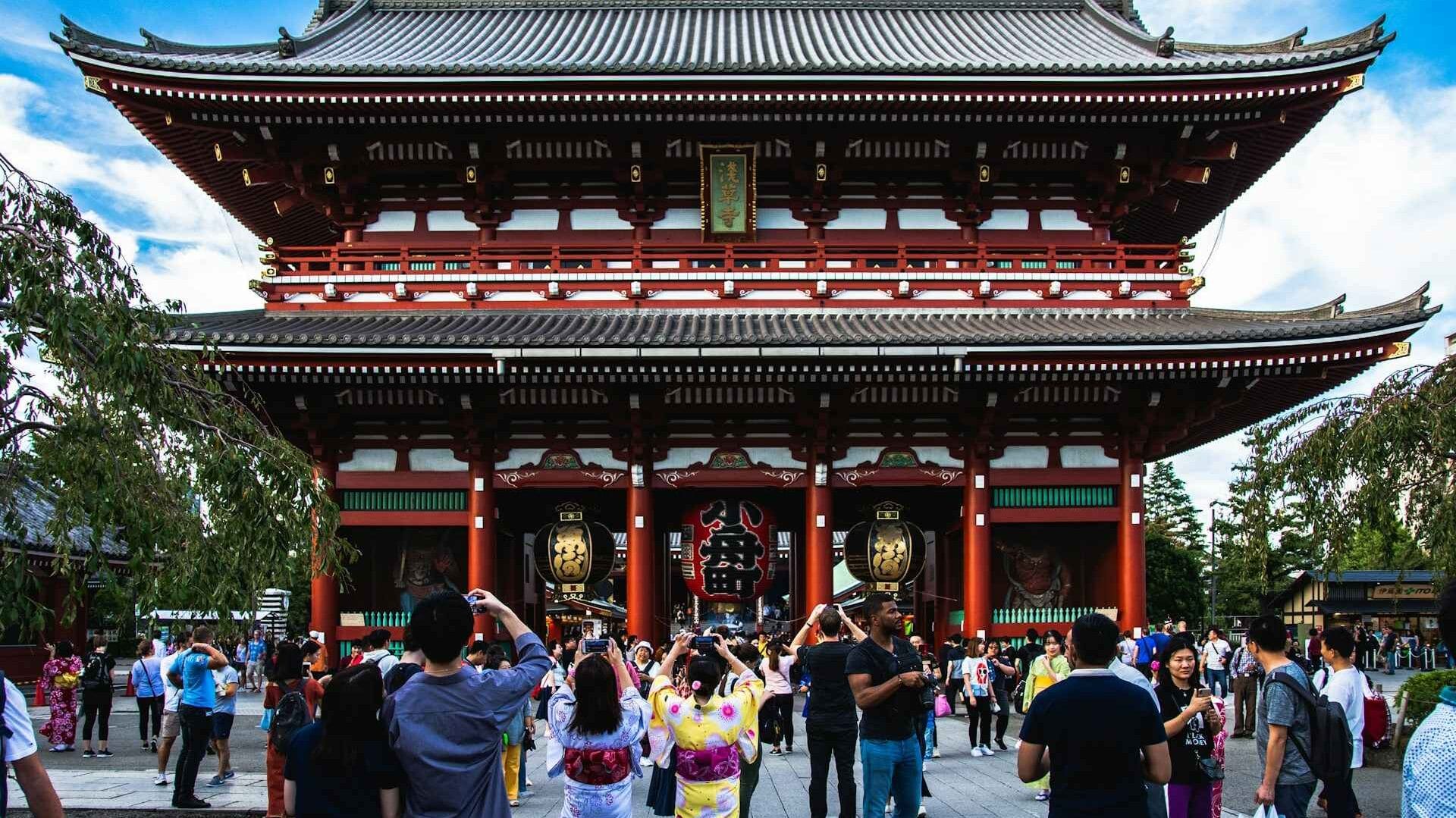 LAX to Tokyo: 5 Budget-Friendly Ways to Enjoy Authentic Culture 3 Tokyo