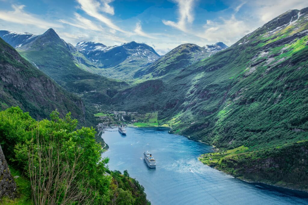 Top 10 Things to Do in Norway: An Adventure Seeker’s Ultimate Guide 3 pexels enrique72 6793585 min