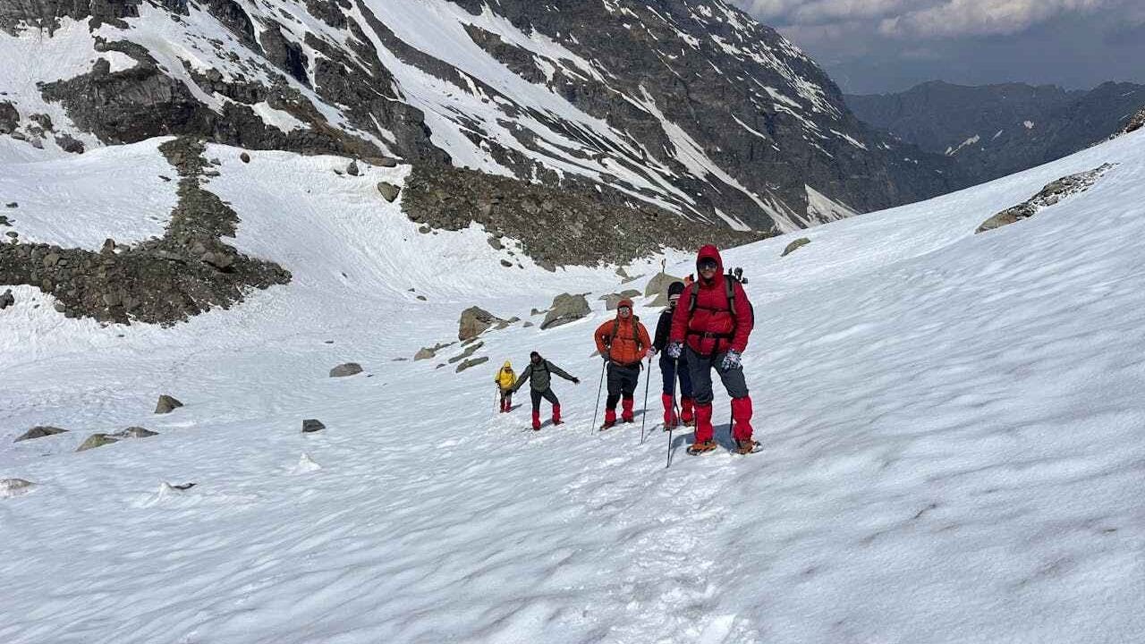 Top Trekking Destinations in the Himalayas – Summer 2025 Guide 2 pexels ex route adventures 656223369 32109141 11zon edited