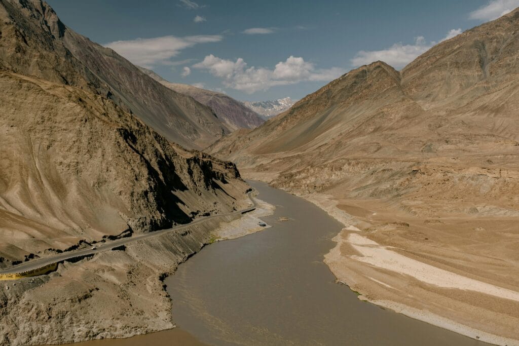 The Famous Rivers of India: A Journey Through Time, Culture, and Nature 7 pexels julia volk 5202118 min