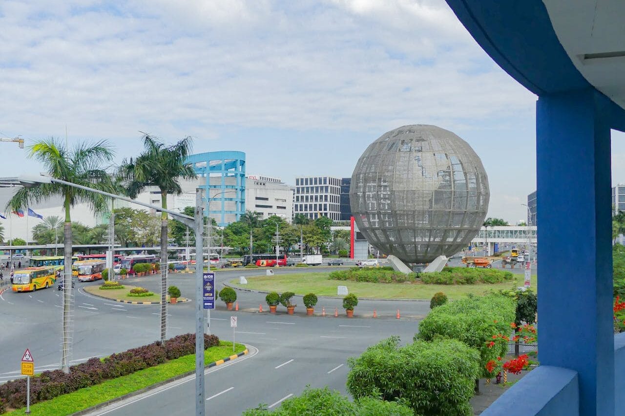 Top 10 Most Stunning Largest Malls in the World You Need to Visit at Least Once 3 SM Mall of Asia – Manila, Philippines