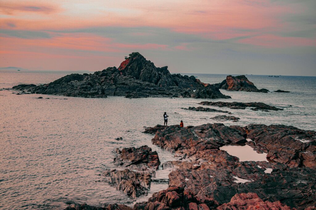 Bangalore to Goa Road Trip: Explore the Best Places 4 pexels qaarif 6769121 min