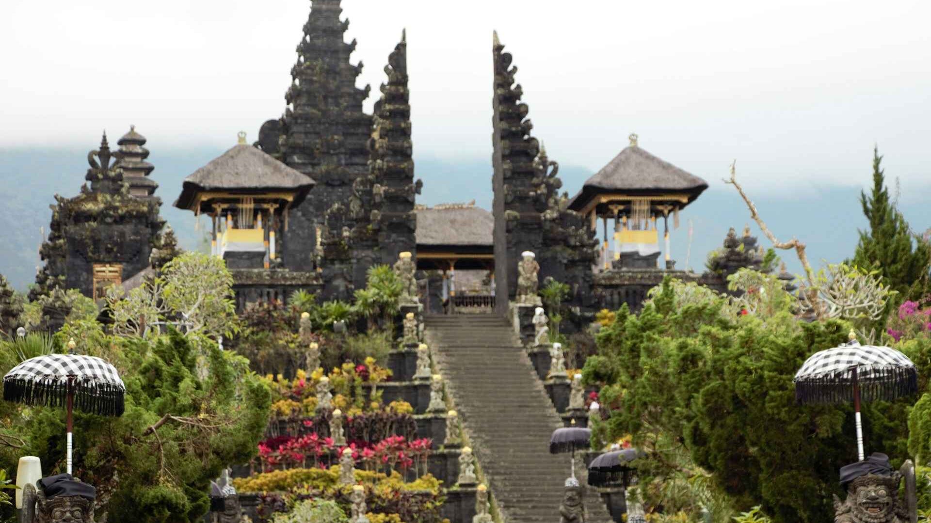 Bali Budget Travel Guide: Tips for Affordable Trips 3 reena yadav x80POGz9YTw unsplash 1 11zon edited