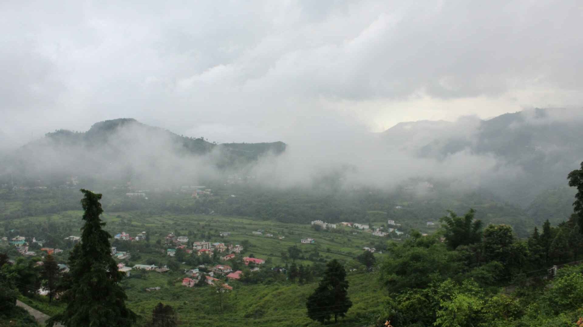 Best Monsoon Destinations in India to Explore in July 2025 1 sanjeev malhotra kIjpeU000n8 unsplash 11zon edited