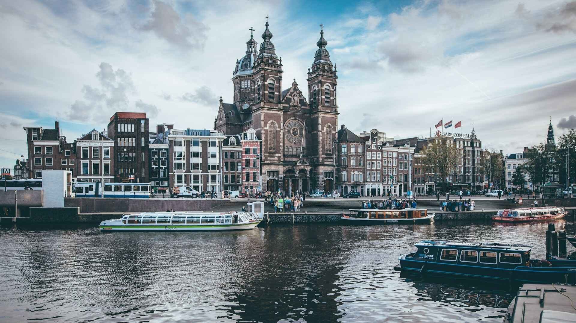 Top 10 Countries to Live and Work in 2025 5 Work
