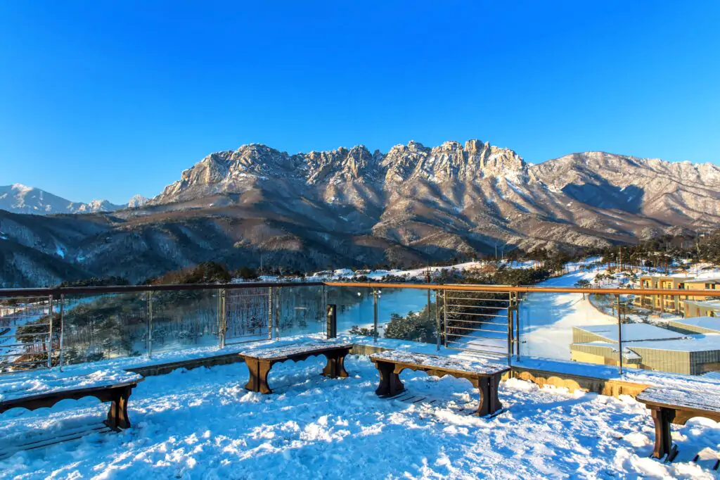 Discover Himachal Pradesh: Where Mountains Meet Culture & Comfort 1 ulsan bawi rock seoraksan mountains winter south korea min