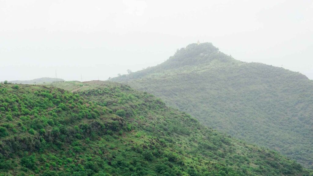 Best Trekking Destinations in India to Try in July 2025 2 dinesh dixit ufUEL8JBXhY unsplash 11zon