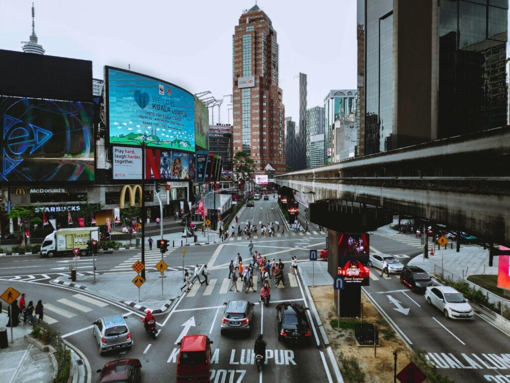Unforgettable Things to Do in Kuala Lumpur: From Iconic Sites to Street Food Adventures 3 pexels khairi harry 1399678 4007642 min