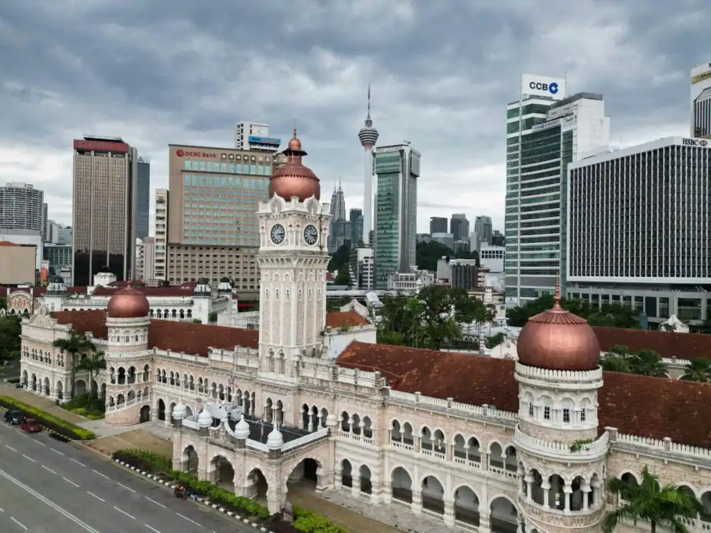 Unforgettable Things to Do in Kuala Lumpur: From Iconic Sites to Street Food Adventures 5 Merdeka Square