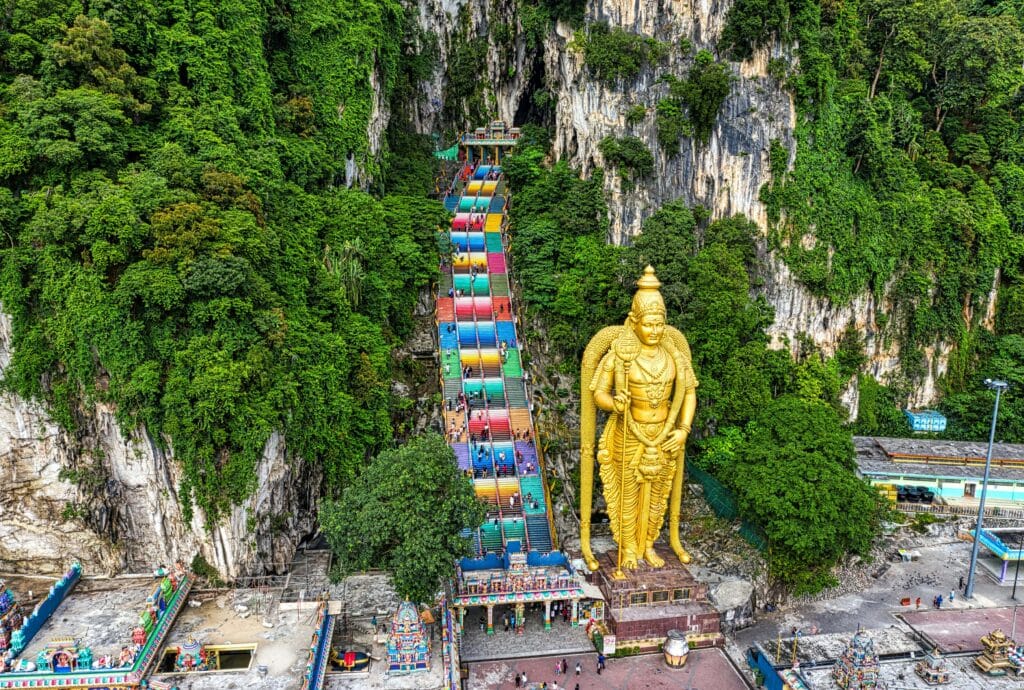 Unforgettable Things to Do in Kuala Lumpur: From Iconic Sites to Street Food Adventures 2 pexels tomfisk 3758430 min