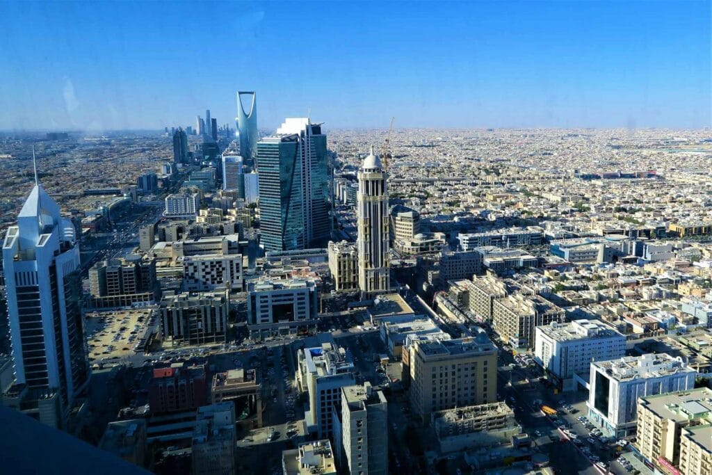 Things to Do in Riyadh: My Saudi Adventure 2 Things to Do in Riyadh