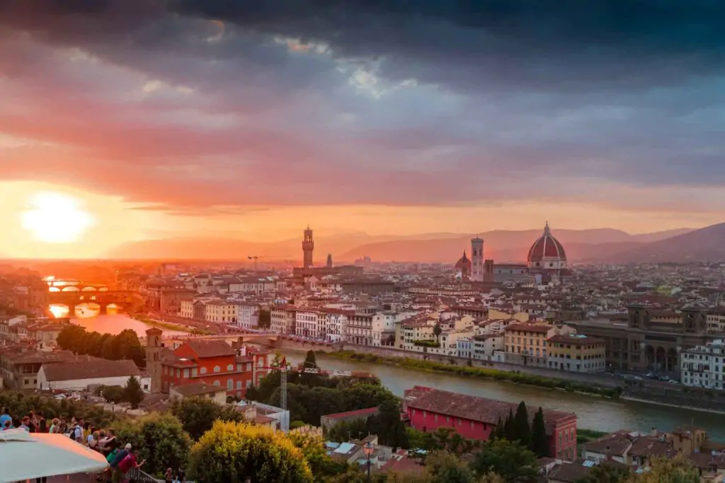 Things to Do in Florence – Roam Traveller’s Ultimate Travel Guide 3 heidi kaden xWZa0GYCMbo unsplash 11zon