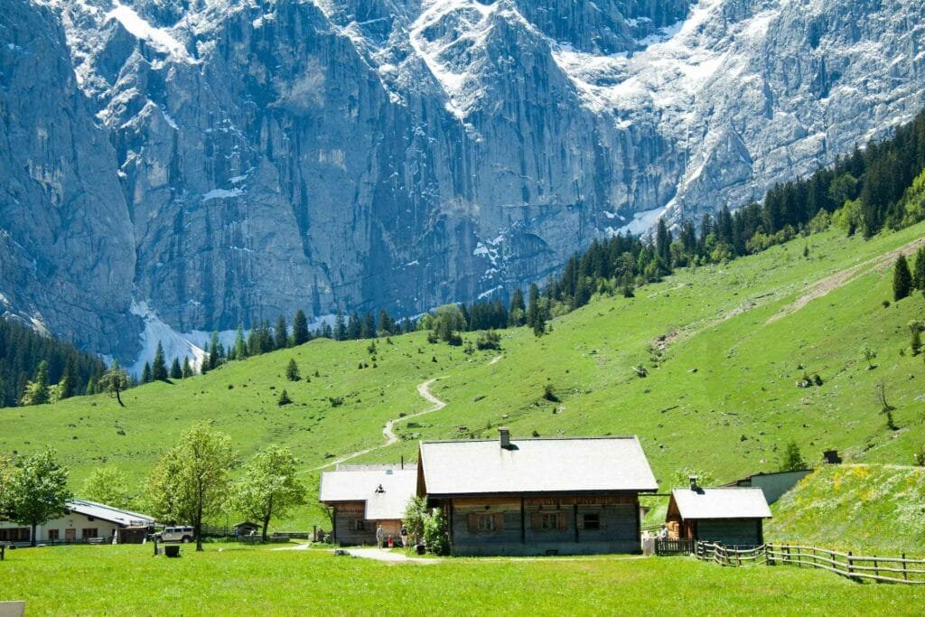 Places to visit in new England 3 ignacio brosa pz1B7VF3 zI unsplash 11zon 1