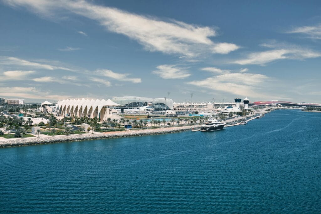 Discover the Magic of Abu Dhabi Yas Island: A Family Adventure Paradise 3 pexels kevinvillaruz 7058845 min