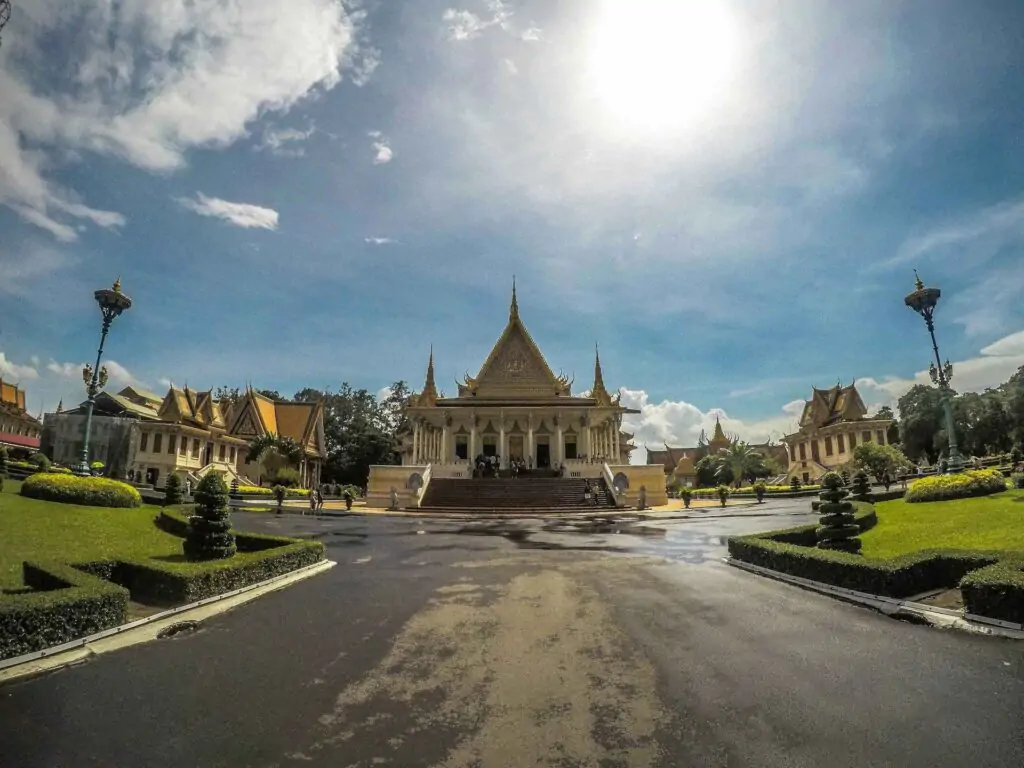 Things to Do in Cambodia – A Complete Travel Guide for First-Time Visitors 4 Things to Do in Cambodia