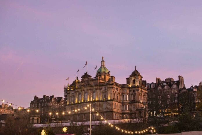 seongho-jang-v6-_mvDqyC4-unsplash_11zon