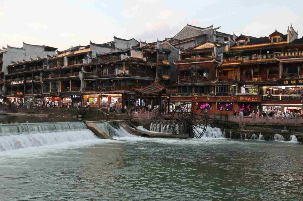 shihan yin SdmYyjzweHg unsplash 11zon